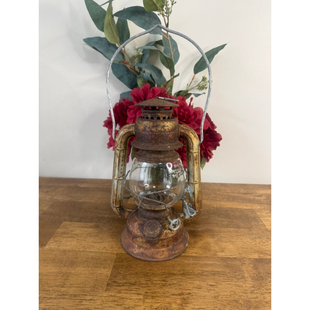 Vintage Dietz Comet Hurricane Lantern Rustic Kerosene Oil Lamp Farmhouse Decor